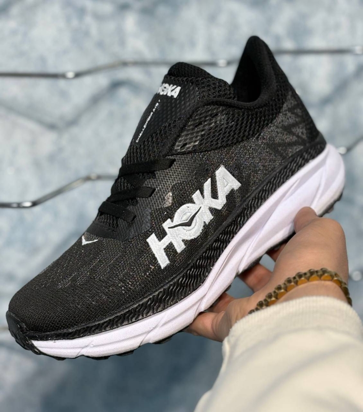 برند HOKA؛ تاریخچه، فناوریها، سری محصولات و راهنمای کامل شناخت این برند
