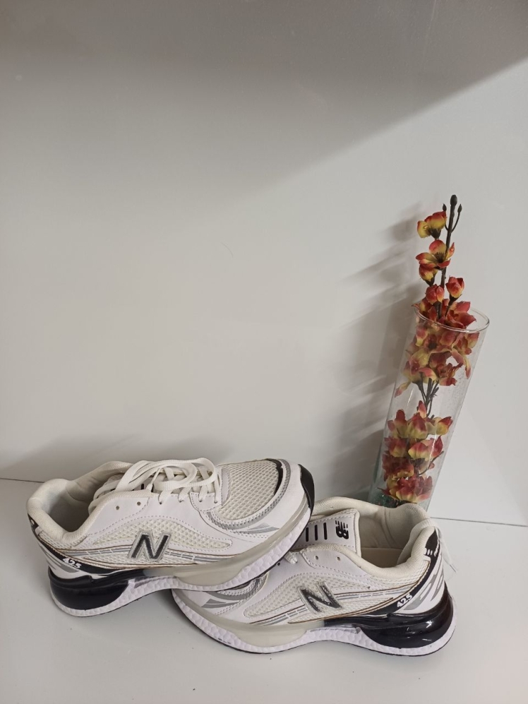 New Balance 2002R؛ چگونه یک کفش فراموششده به یکی از محبوبترین کتانیهای جهان تبدیل شد؟