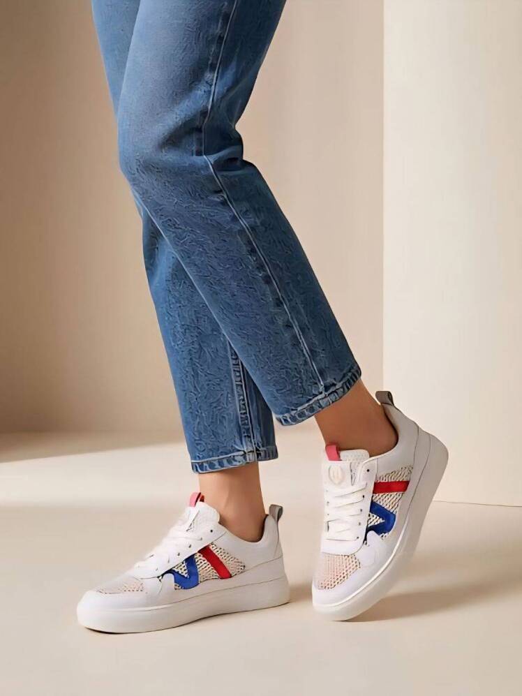 New Balance 2002R؛ چگونه یک کفش فراموششده به یکی از محبوبترین کتانیهای جهان تبدیل شد؟